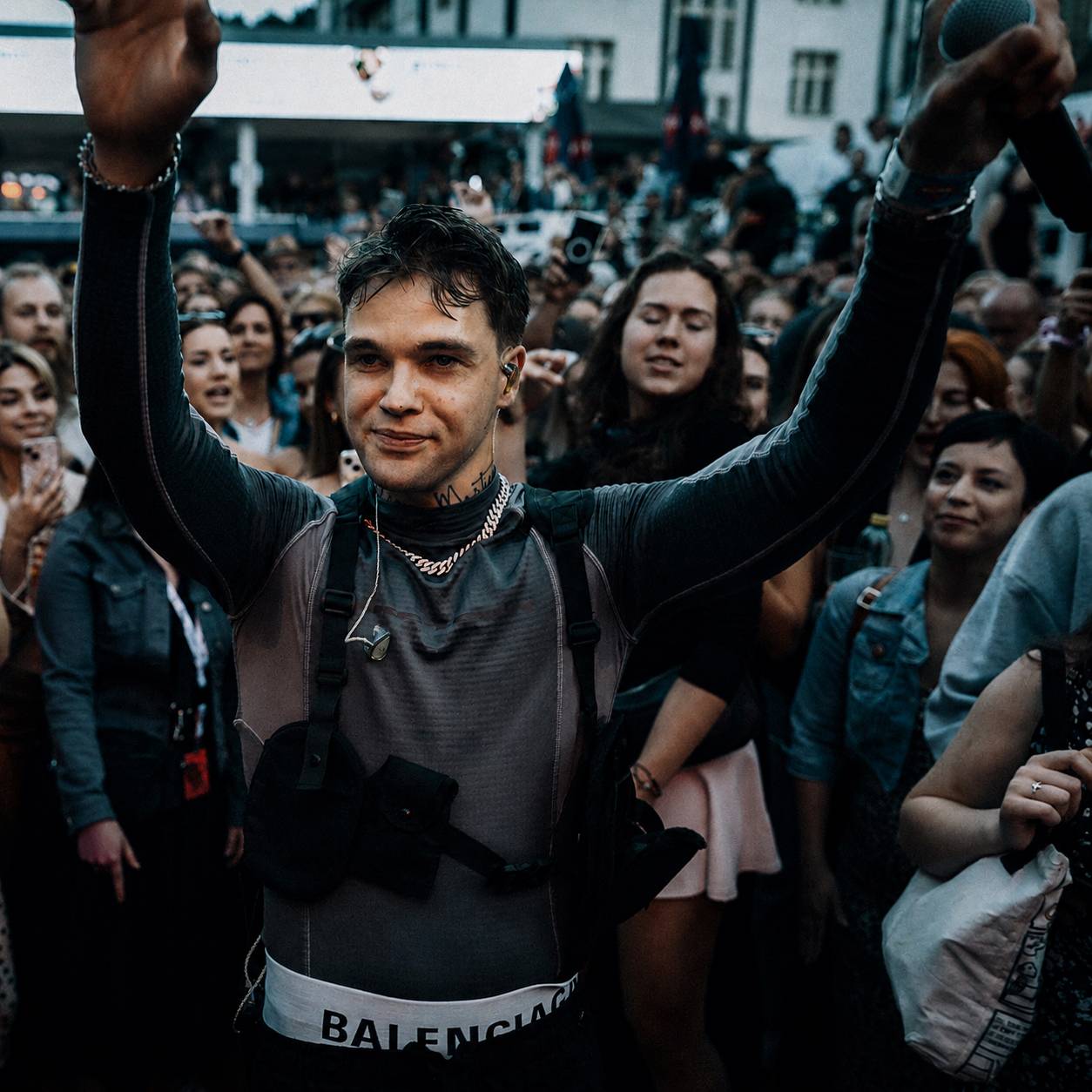 Mattoni Life Bar zahájil na KVIFF svůj program. Zazářili Mikolas, PSH i NobodyListen