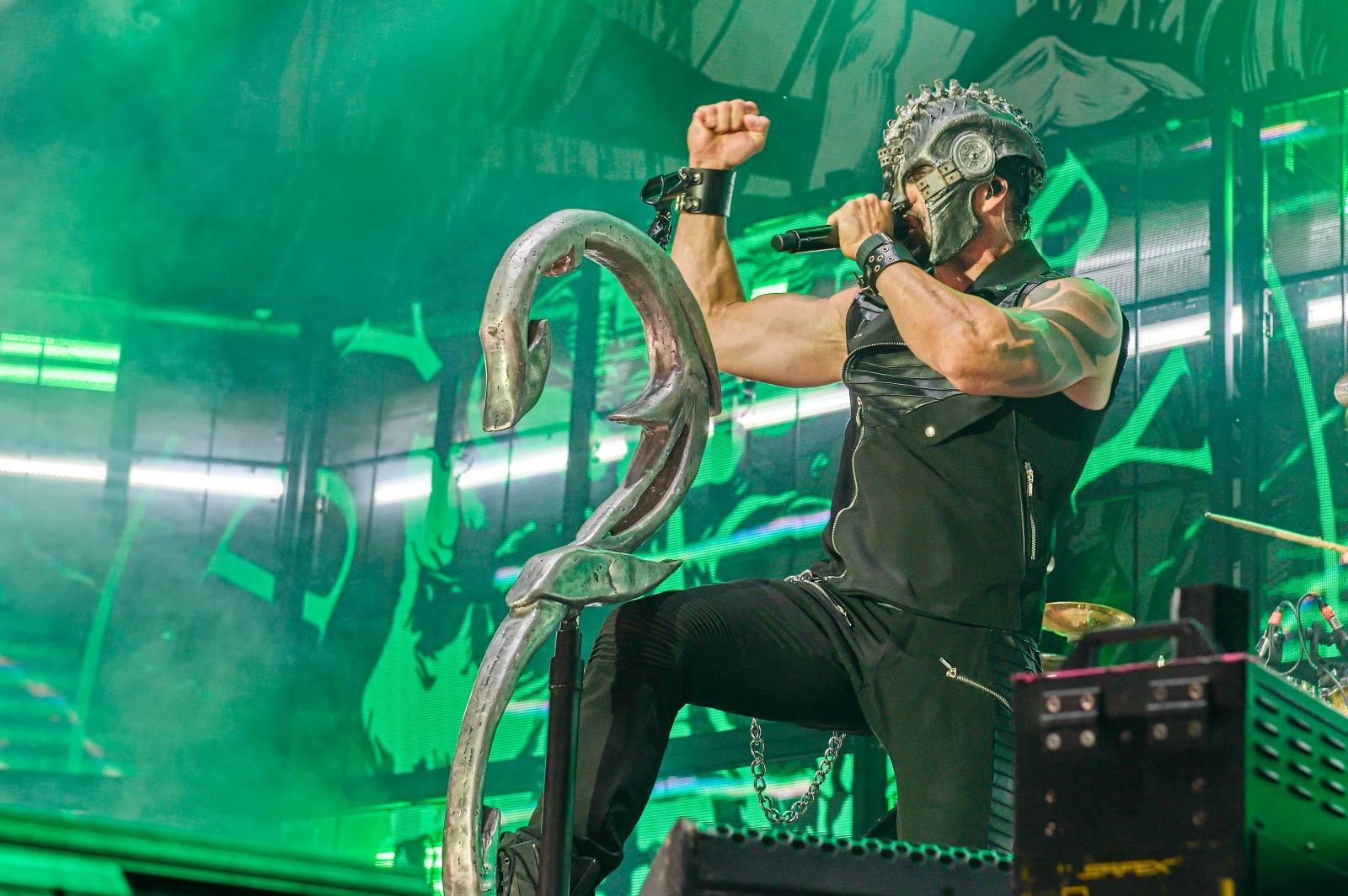 Druhý den Pekelného ostrova: Z porodnice rovnou na koncert. Kuba Ryba se stal podruhé tatínkem