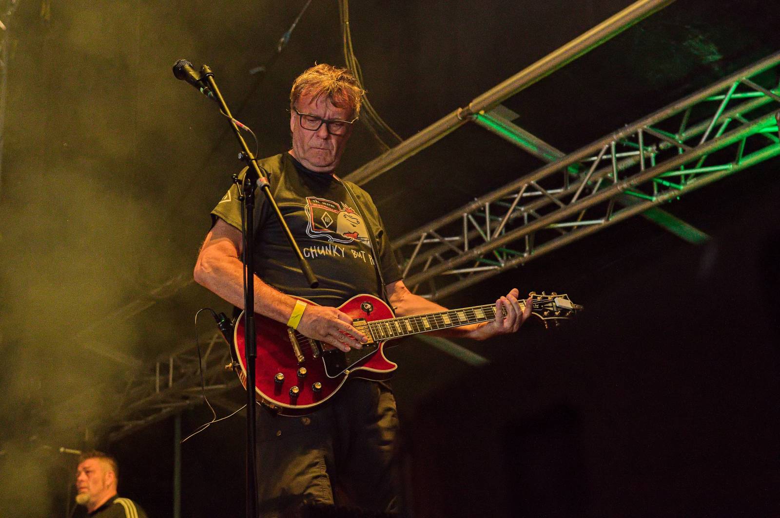 Druhý den Pekelného ostrova: Z porodnice rovnou na koncert. Kuba Ryba se stal podruhé tatínkem