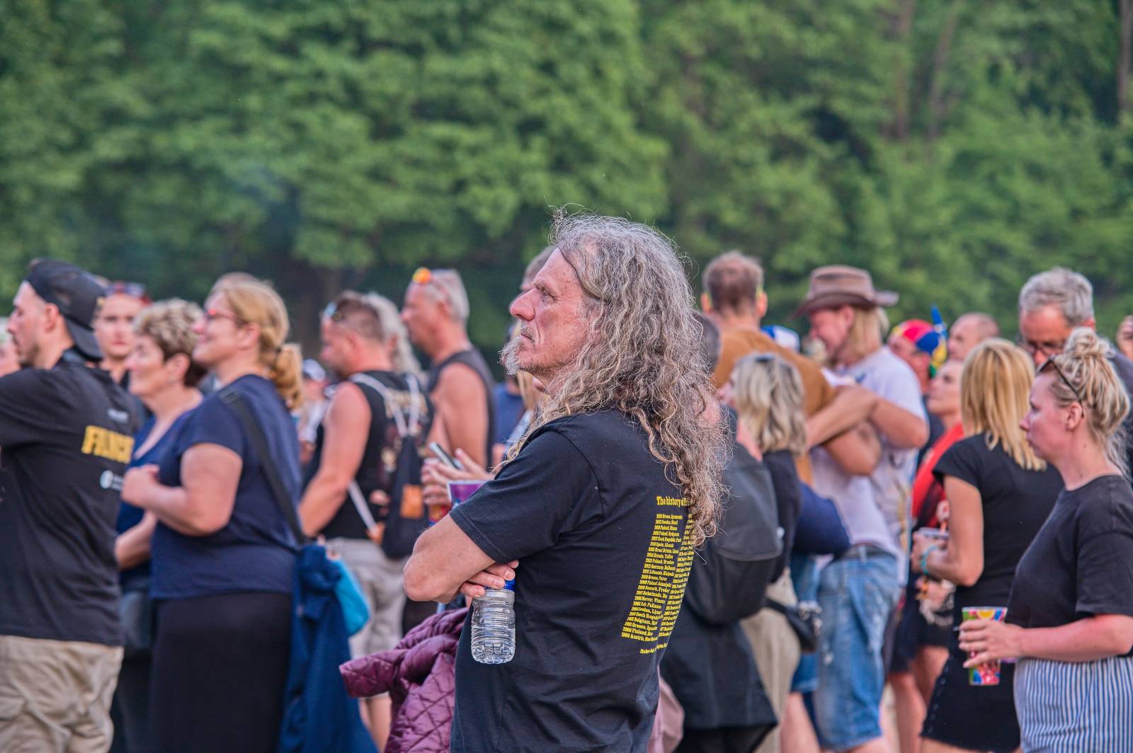 Druhý den Pekelného ostrova: Z porodnice rovnou na koncert. Kuba Ryba se stal podruhé tatínkem