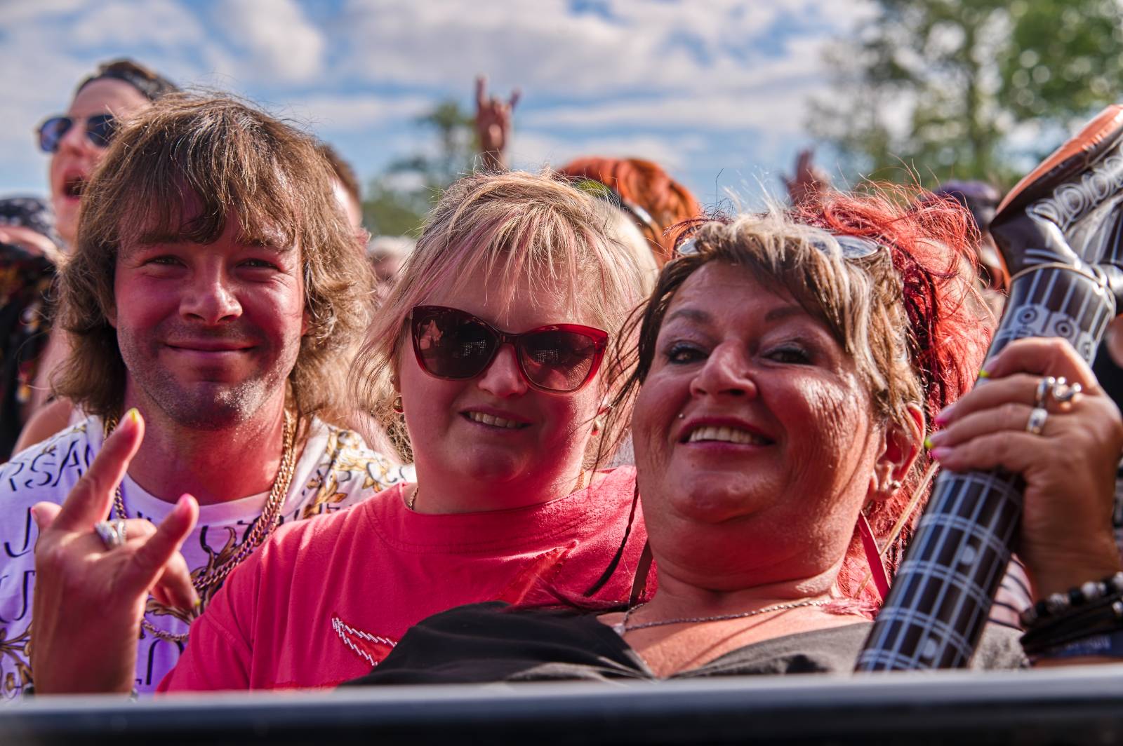 Druhý den Pekelného ostrova: Z porodnice rovnou na koncert. Kuba Ryba se stal podruhé tatínkem