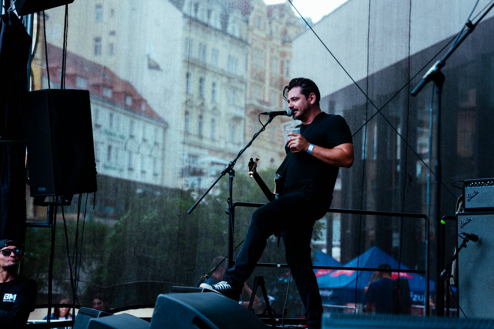 Th!s rozjeli třetí festivalový den v Karlových Varech. Chinaski bavili svými největšími hity