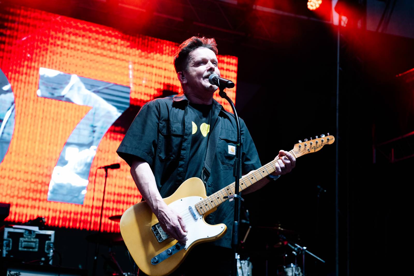Th!s rozjeli třetí festivalový den v Karlových Varech. Chinaski bavili svými největšími hity