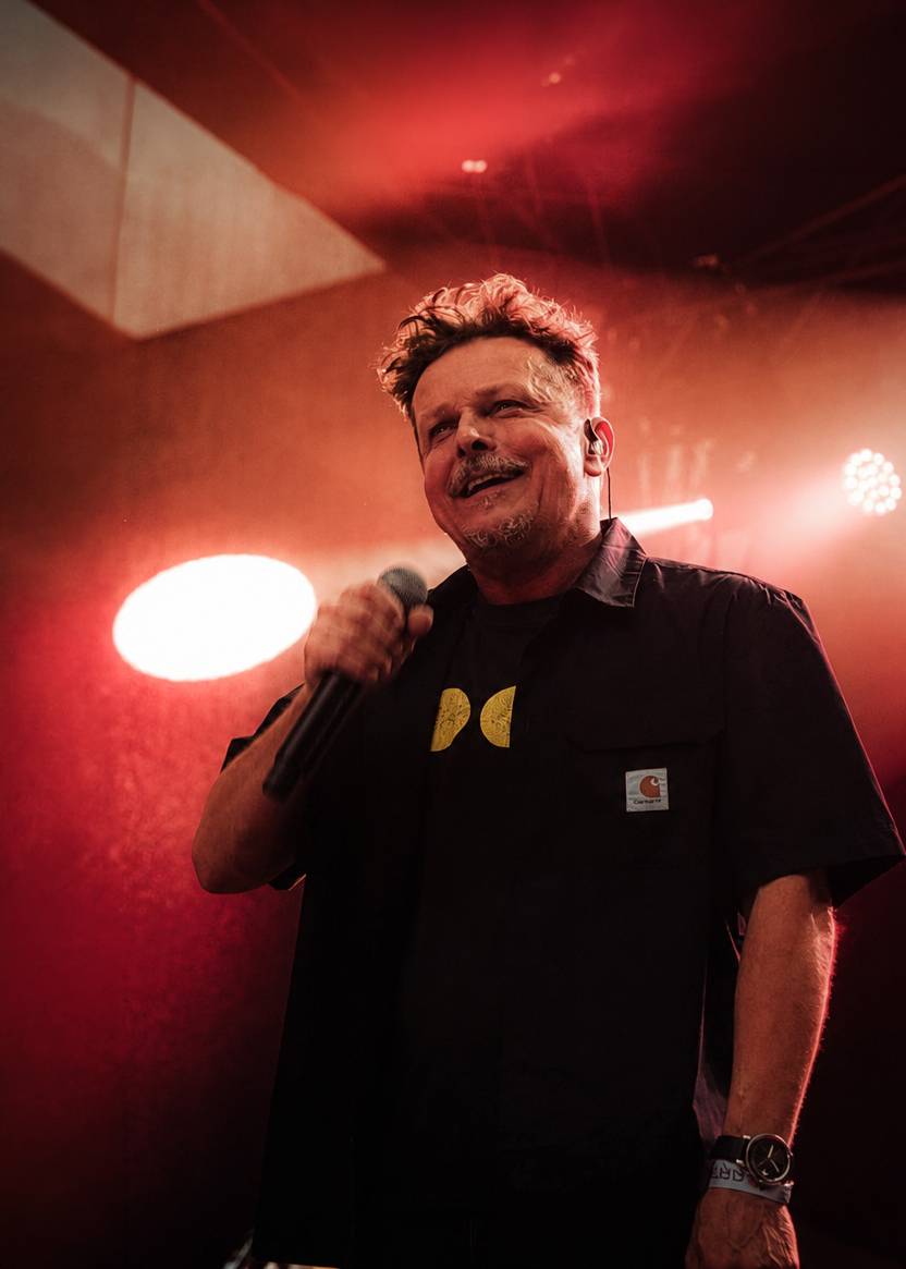 Th!s rozjeli třetí festivalový den v Karlových Varech. Chinaski bavili svými největšími hity
