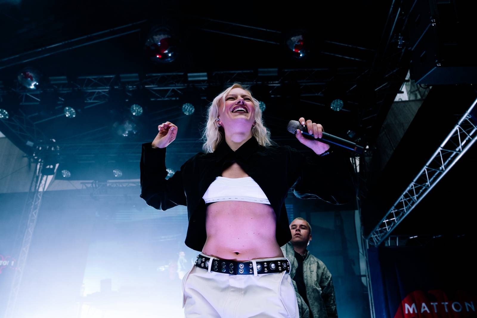Annet X předvedla v Karlových Varech působivou show, obrovský zájem vzbudil i NobodyListen