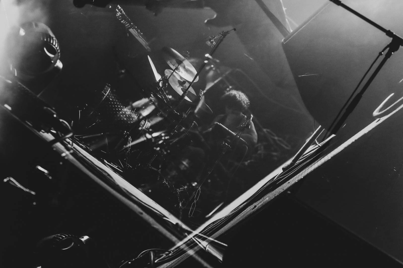 IDLES v Praze: koncert plný emocí, tance i vzdoru