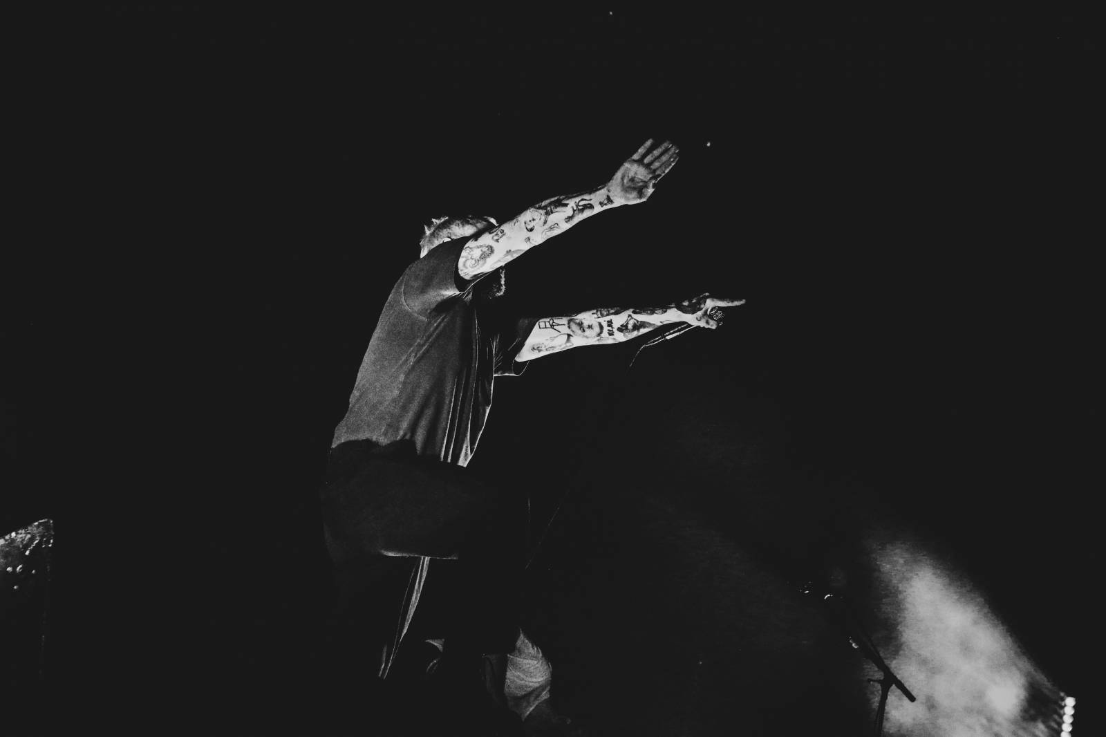 IDLES v Praze: koncert plný emocí, tance i vzdoru
