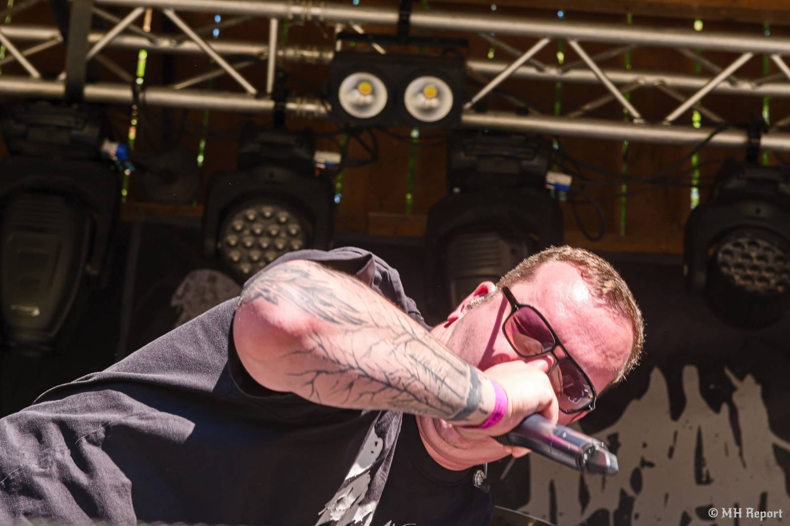 Destroy Fest otevřel své brány. První den patřil Tortharry a domácím Search and Destroy