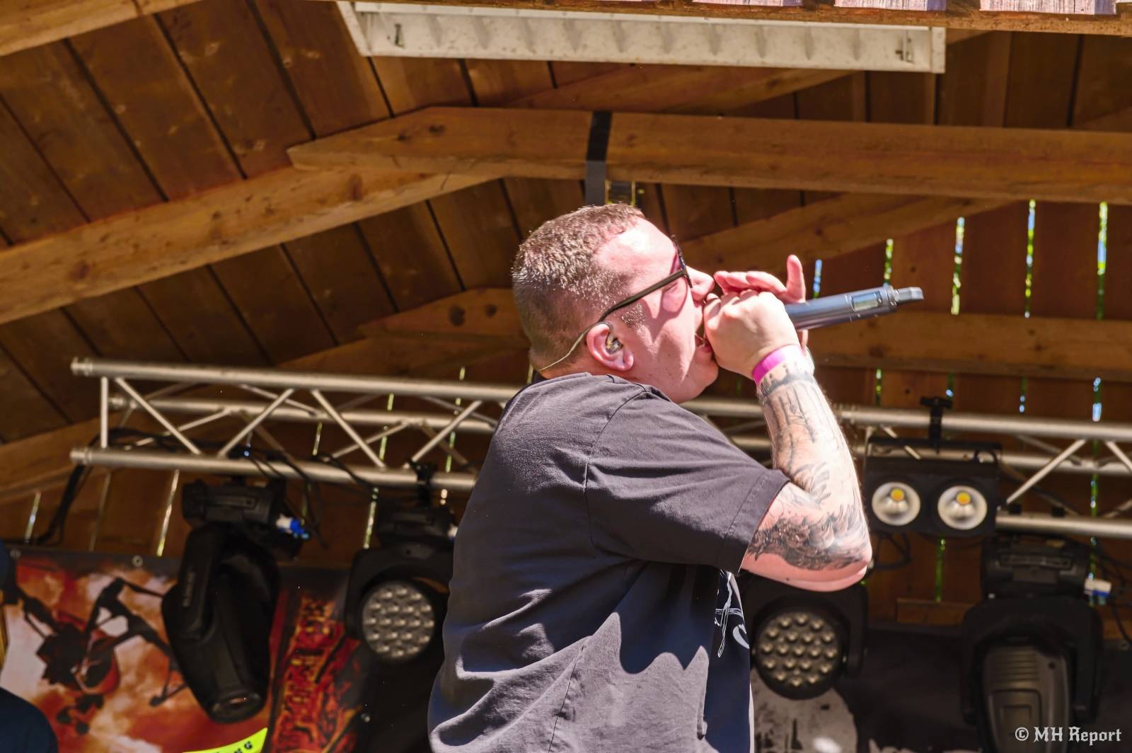 Destroy Fest otevřel své brány. První den patřil Tortharry a domácím Search and Destroy