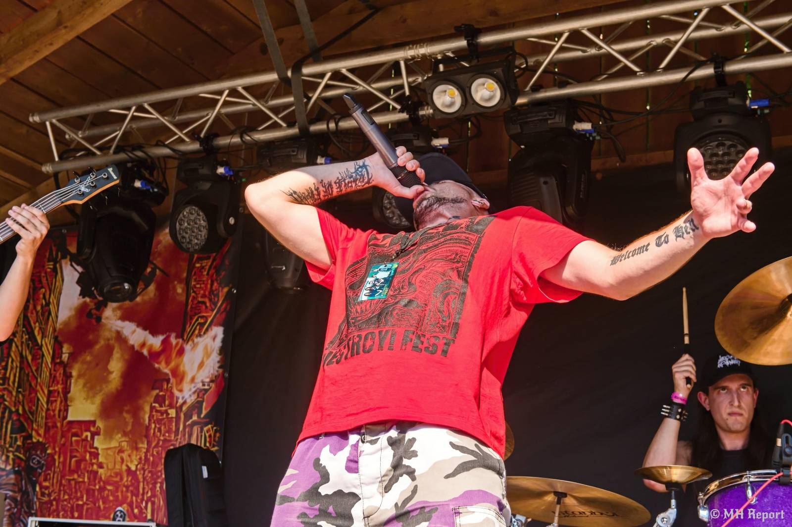 Destroy Fest otevřel své brány. První den patřil Tortharry a domácím Search and Destroy