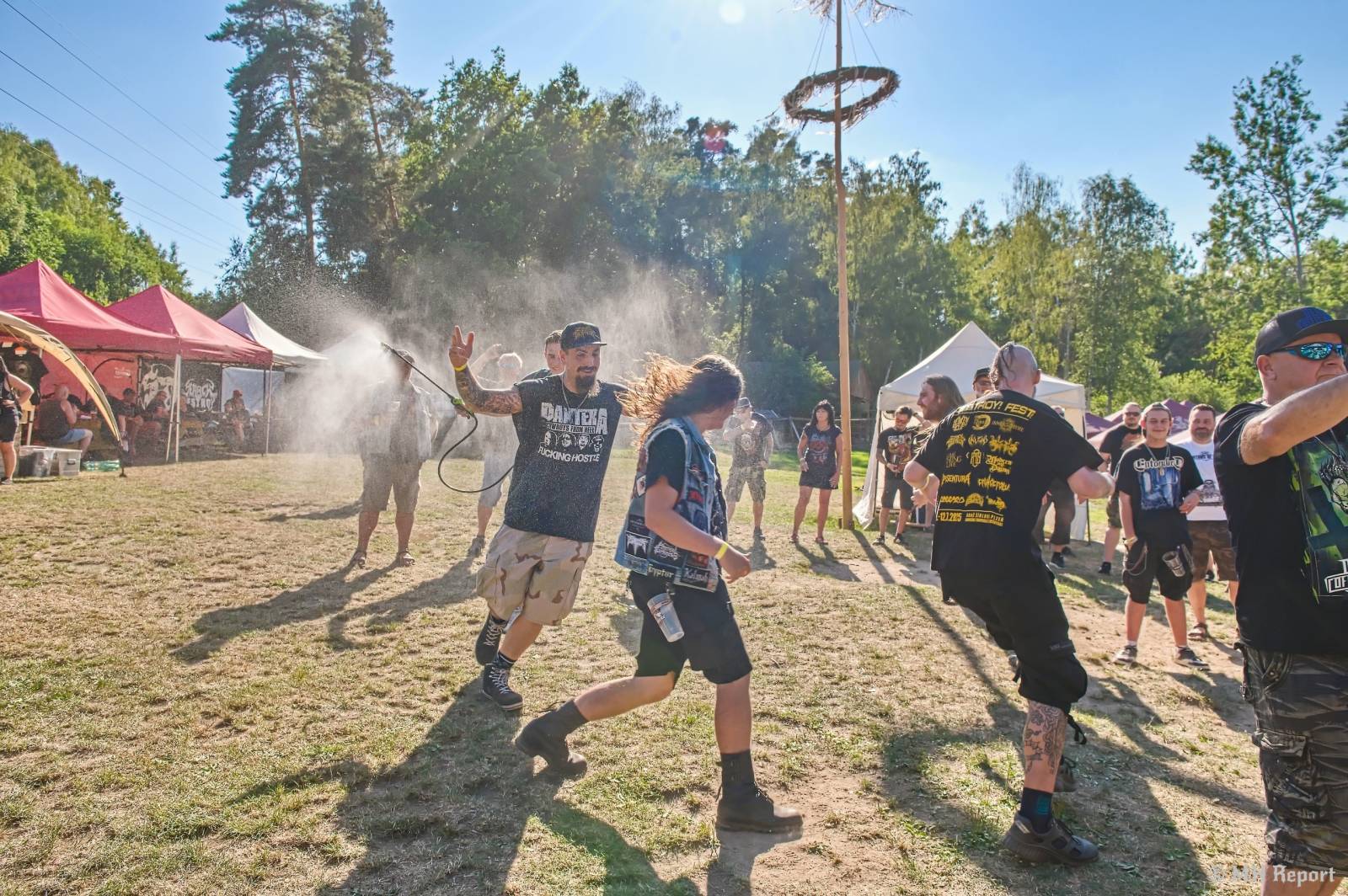 Destroy Fest otevřel své brány. První den patřil Tortharry a domácím Search and Destroy