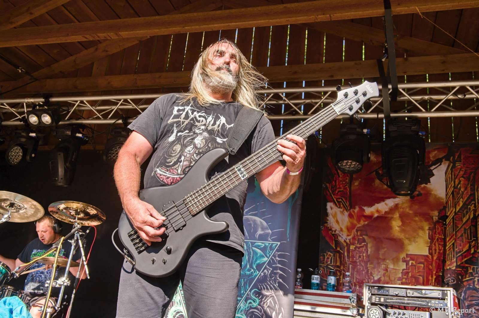 Destroy Fest otevřel své brány. První den patřil Tortharry a domácím Search and Destroy