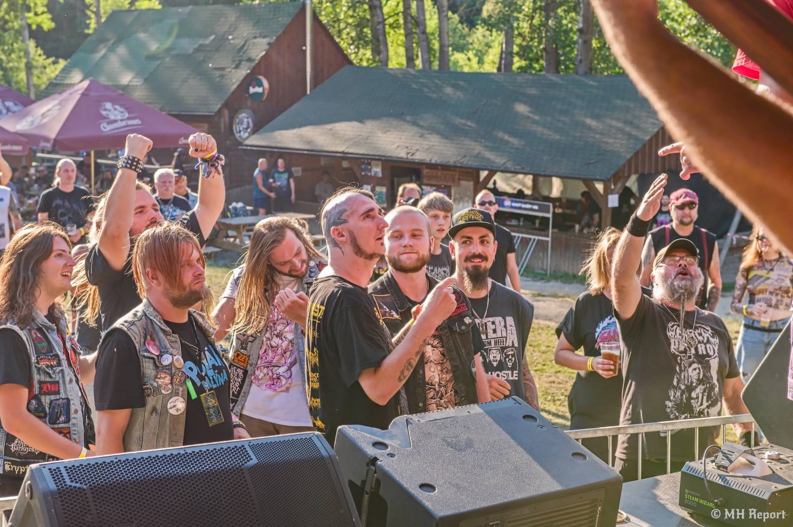 Destroy Fest otevřel své brány. První den patřil Tortharry a domácím Search and Destroy