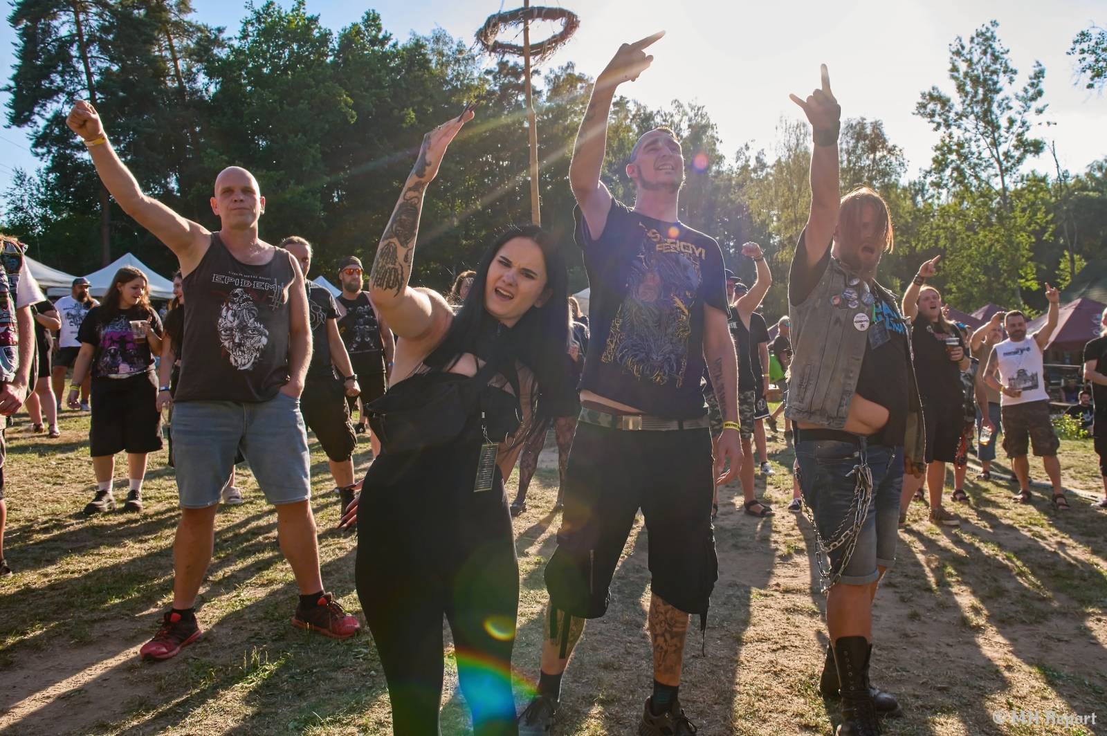 Destroy Fest otevřel své brány. První den patřil Tortharry a domácím Search and Destroy