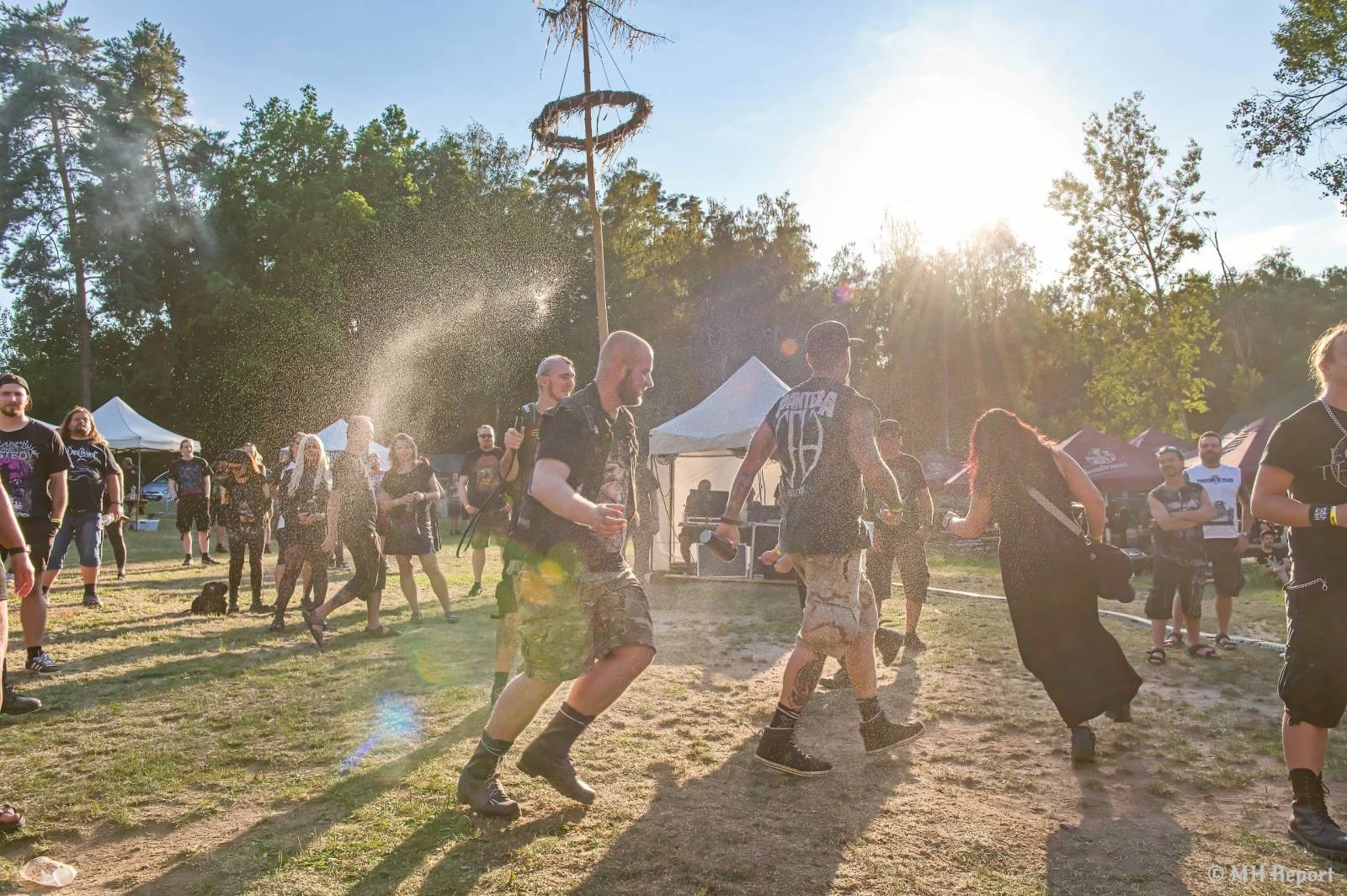 Destroy Fest otevřel své brány. První den patřil Tortharry a domácím Search and Destroy
