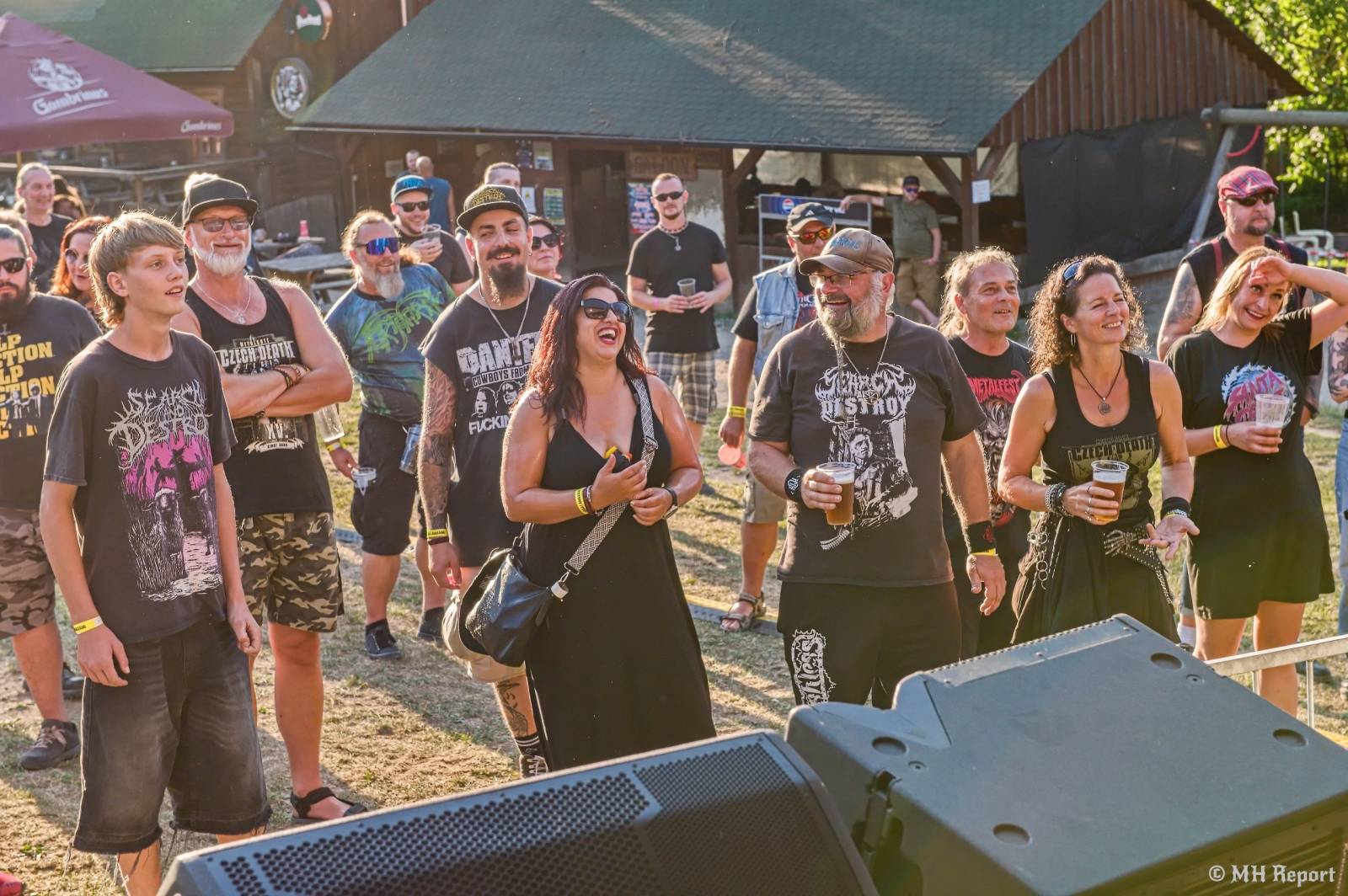 Destroy Fest otevřel své brány. První den patřil Tortharry a domácím Search and Destroy