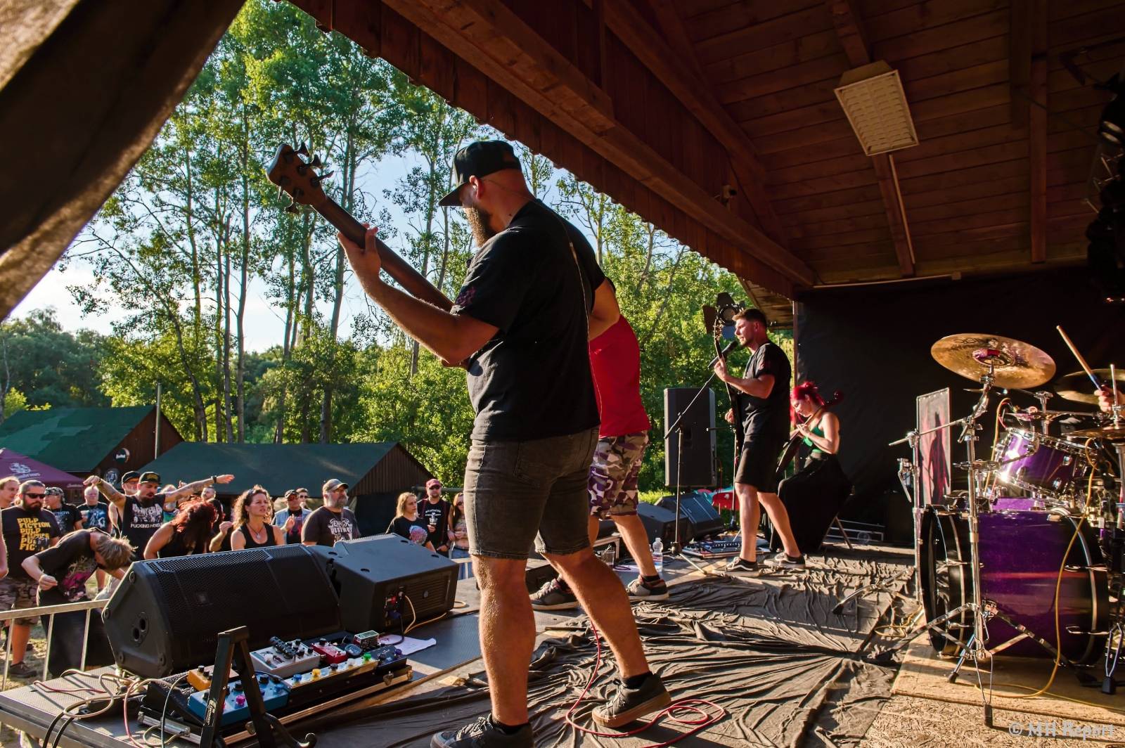 Destroy Fest otevřel své brány. První den patřil Tortharry a domácím Search and Destroy