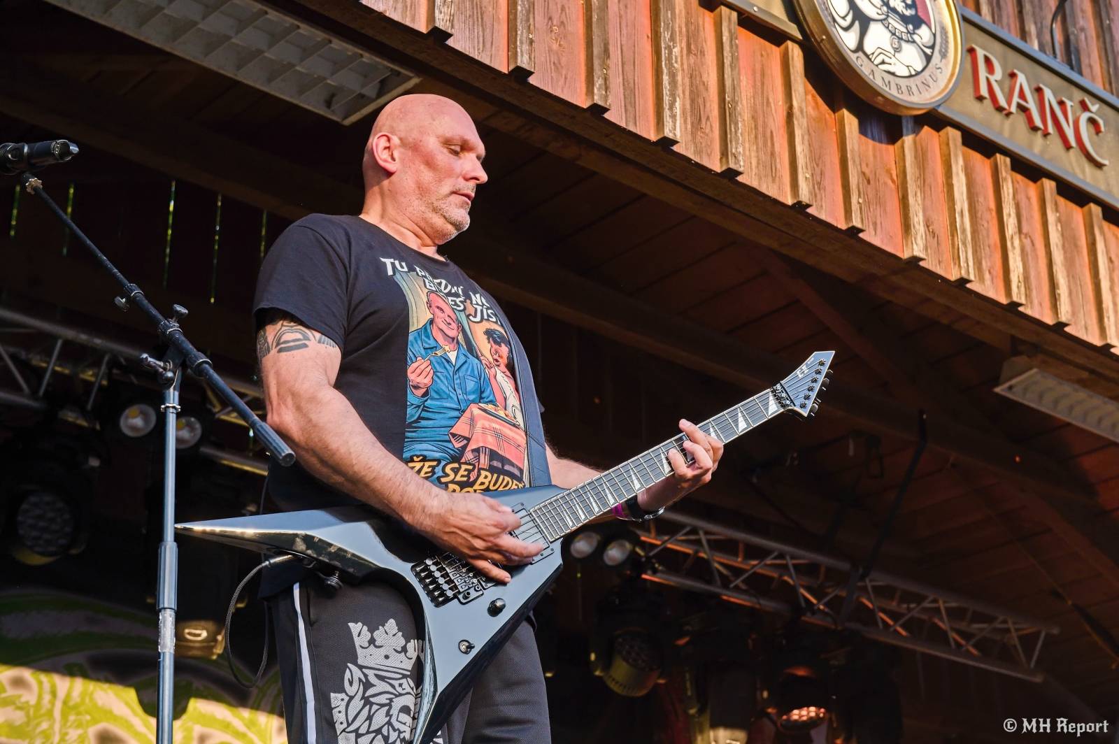 Destroy Fest otevřel své brány. První den patřil Tortharry a domácím Search and Destroy