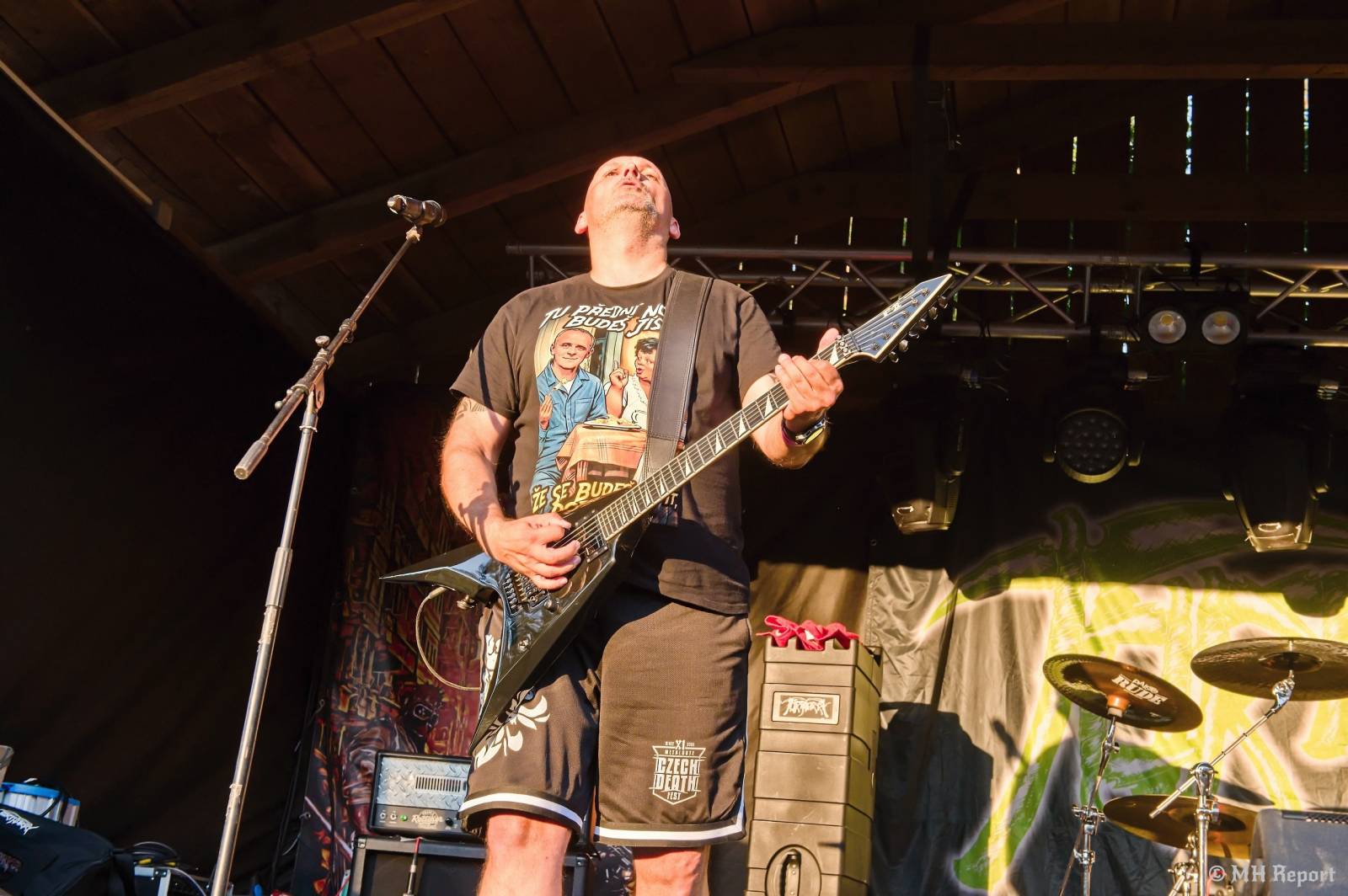 Destroy Fest otevřel své brány. První den patřil Tortharry a domácím Search and Destroy