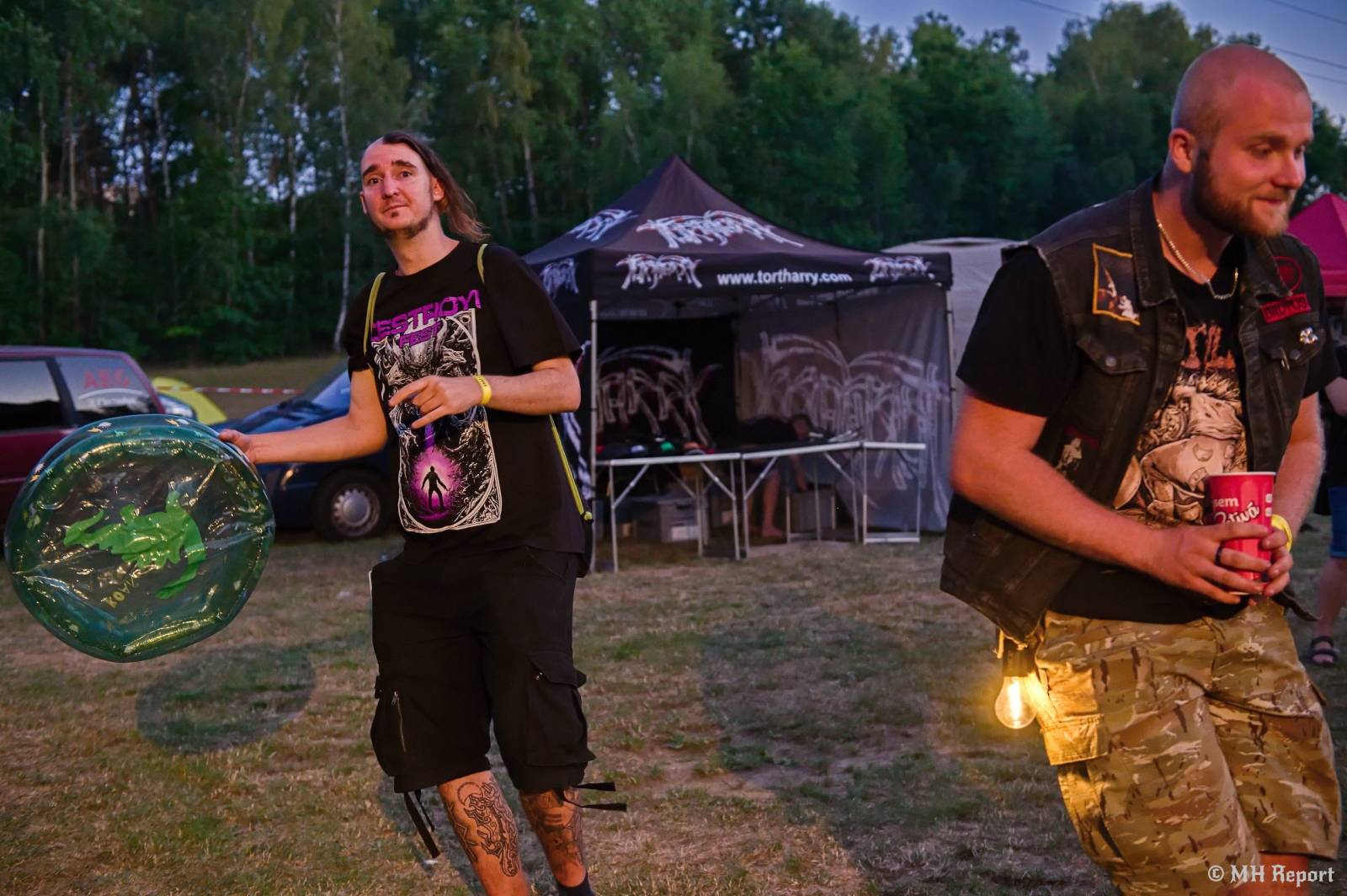 Destroy Fest otevřel své brány. První den patřil Tortharry a domácím Search and Destroy