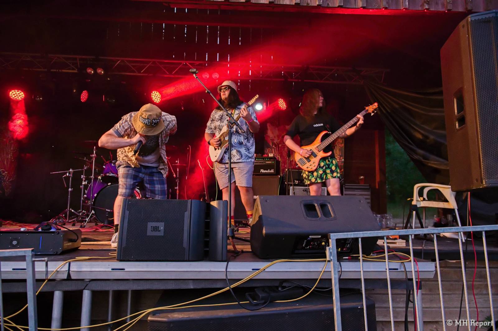 Destroy Fest otevřel své brány. První den patřil Tortharry a domácím Search and Destroy
