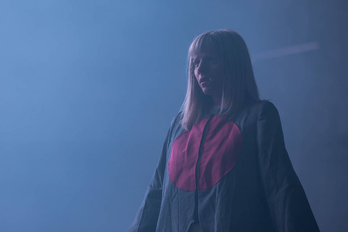 Aurora a Tom Rowlands coby Tomora ovládli druhý den Colours of Ostrava. Publikum roztančila Kateřina Marie Tichá a bavily i Japonky Atarashii Gakko