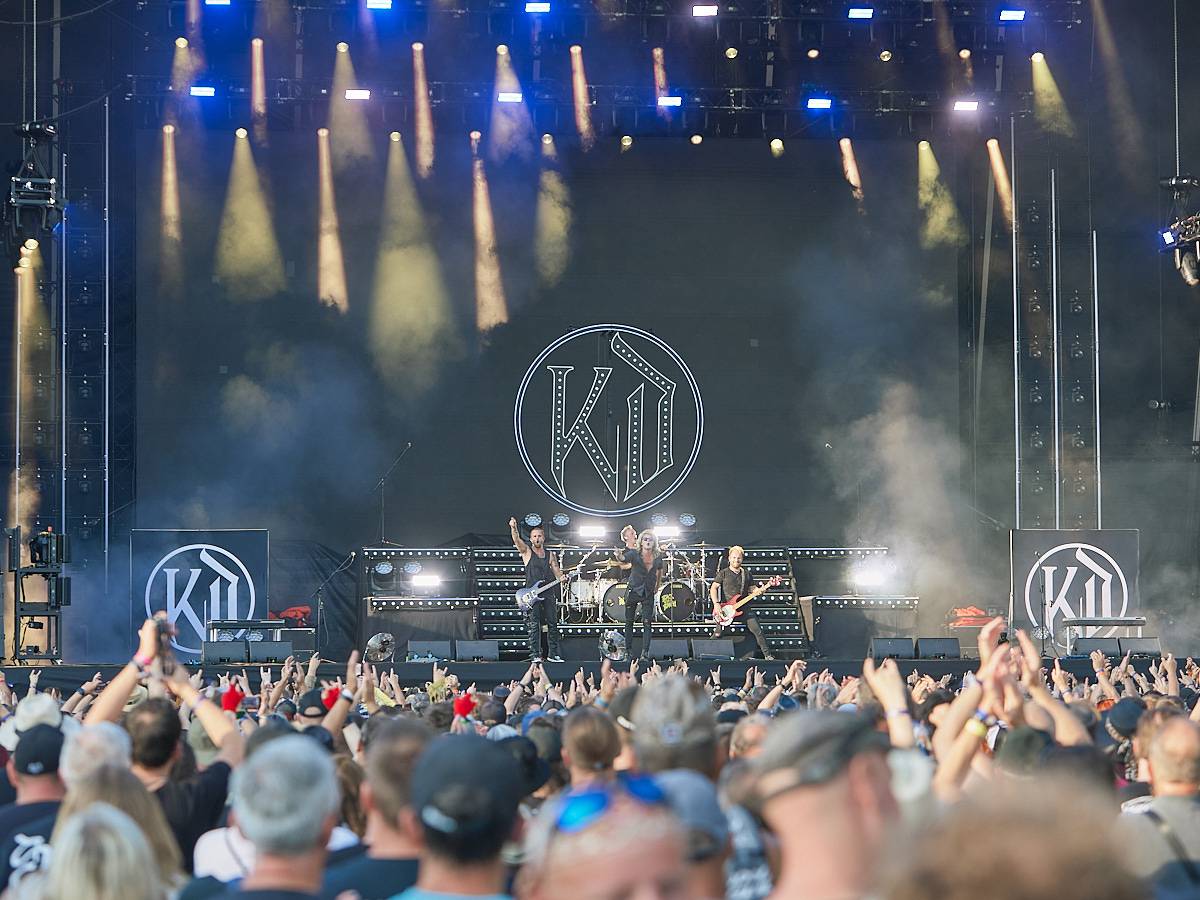Masters of Rock, den první. Čtyřicátiny slavící Helloween aneb V zajetí power metalu
