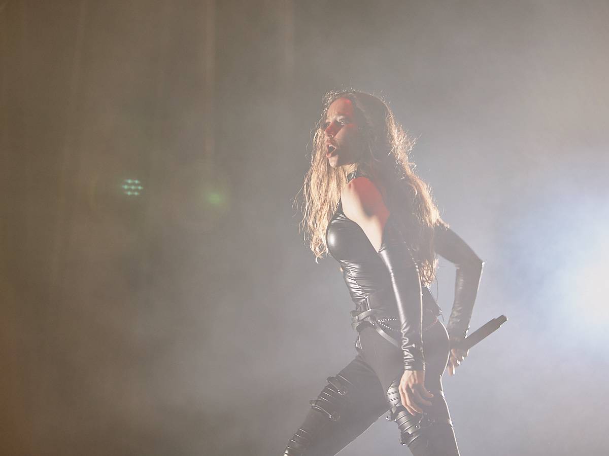 Masters of Rock, den třetí. Nekončící řada plaváčků při Feuerschwanz a Arch Enemy s novou zpěvačkou