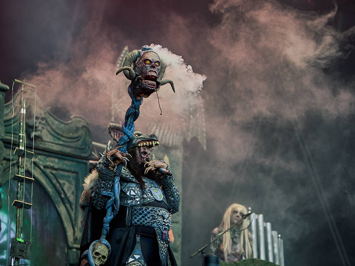 Masters of Rock, den čtvrtý. Podpásovka od počasí, hrůzostrašní Lordi, rozzuření grizzliové Slaughter To Prevail a extravagantní Marilyn Manson