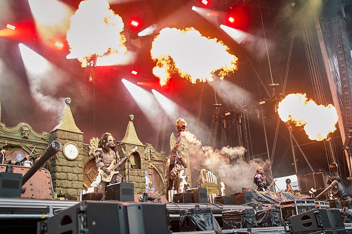 Masters of Rock, den čtvrtý. Podpásovka od počasí, hrůzostrašní Lordi, rozzuření grizzliové Slaughter To Prevail a extravagantní Marilyn Manson