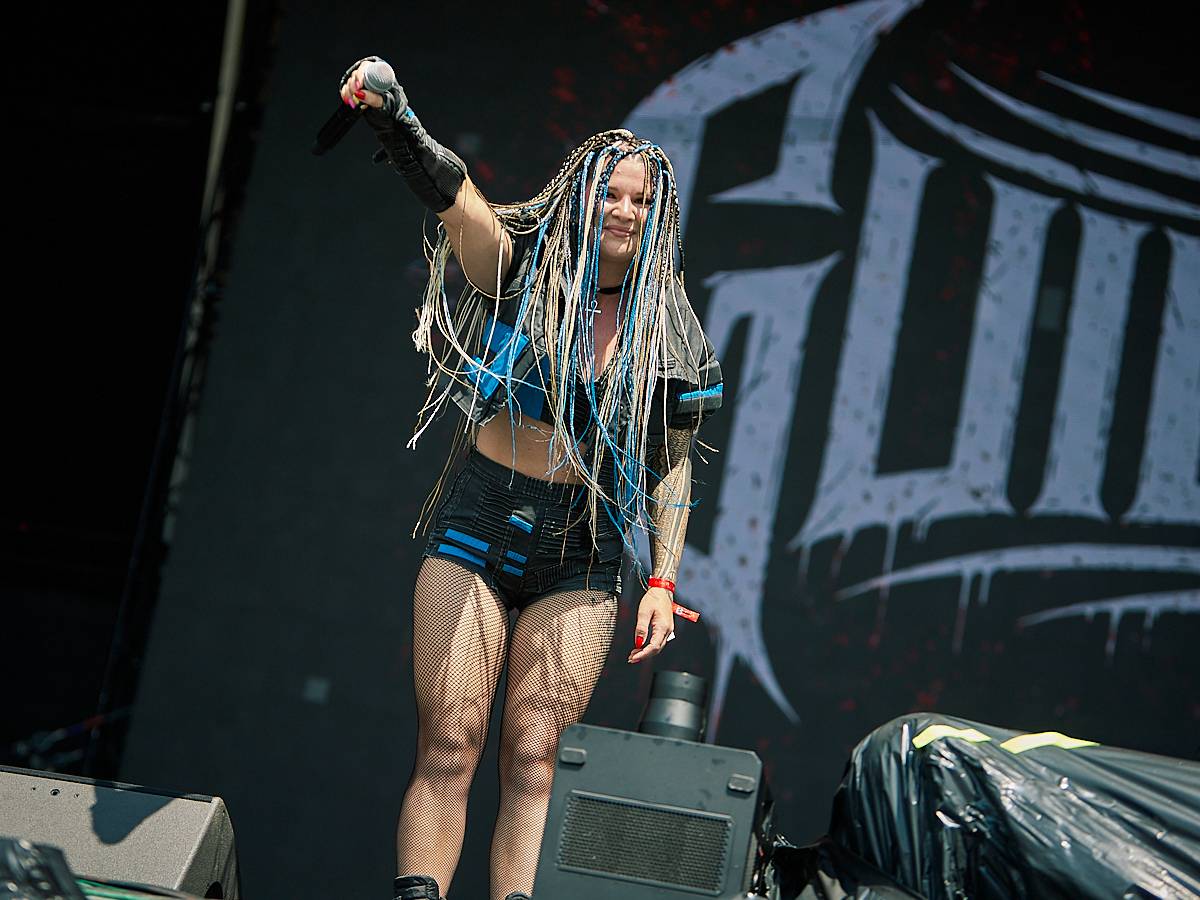 Masters of Rock, den čtvrtý. Podpásovka od počasí, hrůzostrašní Lordi, rozzuření grizzliové Slaughter To Prevail a extravagantní Marilyn Manson