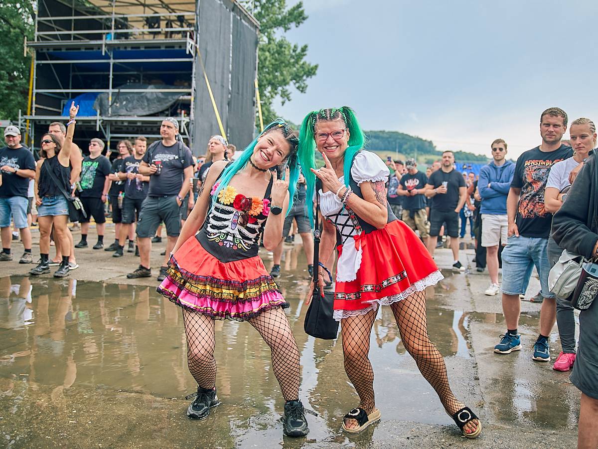 Masters of Rock, den čtvrtý. Podpásovka od počasí, hrůzostrašní Lordi, rozzuření grizzliové Slaughter To Prevail a extravagantní Marilyn Manson
