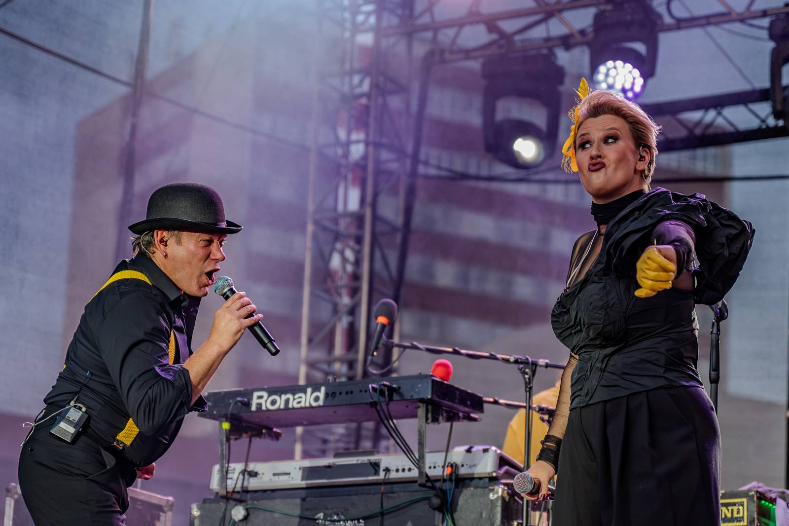 Party plná groovu a nakažlivé radosti. Monkey Business oslavili na Prague Open Air šestadvacáté narozeniny
