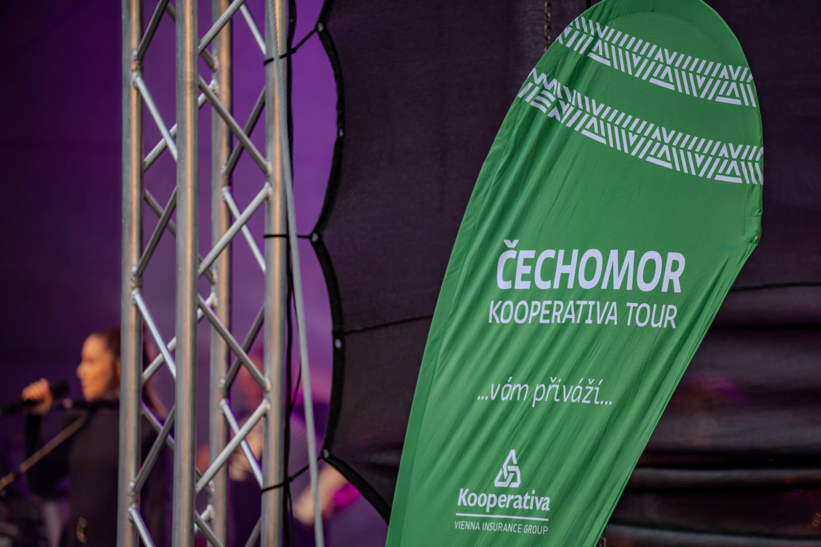Vyprodaný Písek tleskal vestoje. Čechomor a Lenka Dusilová nadchli fanoušky