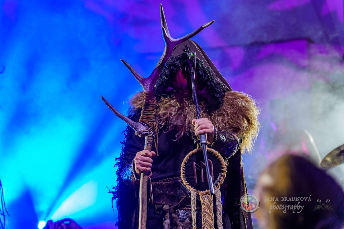 Stromovku zaplnili fanoušci Zaklínače. Deloraine předvedli ohnivou show