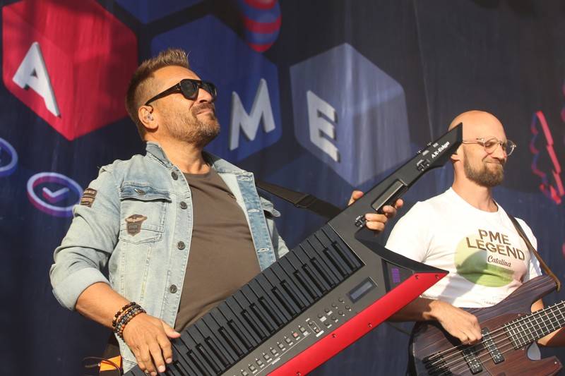 Cibula Fest, den druhý. No Name, Ewa Farna, Dymytry a závěr s Traktorem