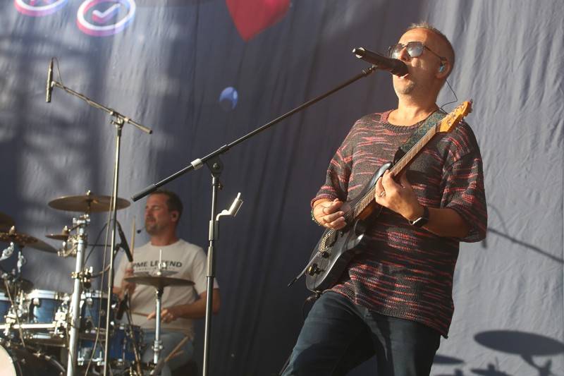 Cibula Fest, den druhý. No Name, Ewa Farna, Dymytry a závěr s Traktorem