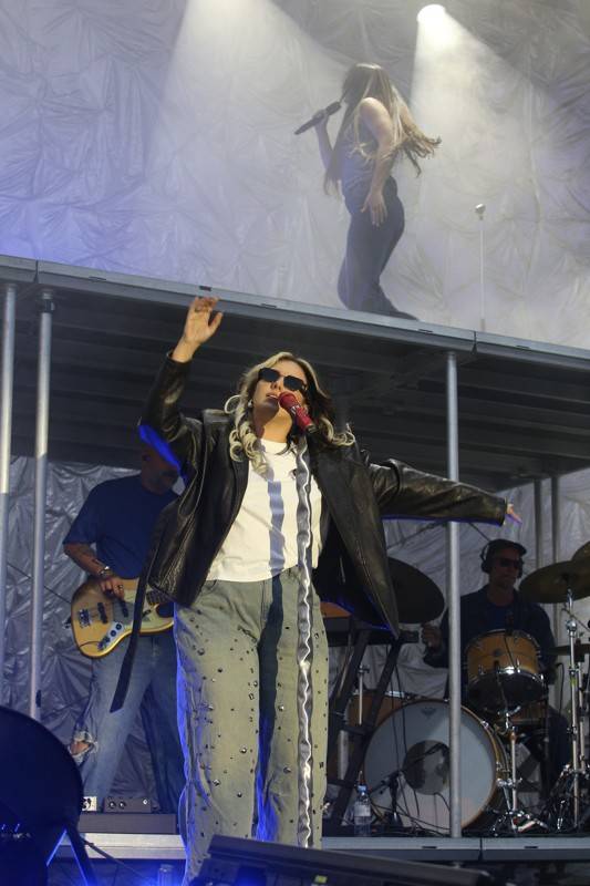 Cibula Fest, den druhý. No Name, Ewa Farna, Dymytry a závěr s Traktorem