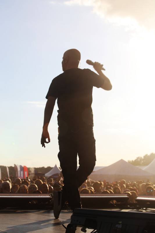 Cibula Fest, den druhý. No Name, Ewa Farna, Dymytry a závěr s Traktorem