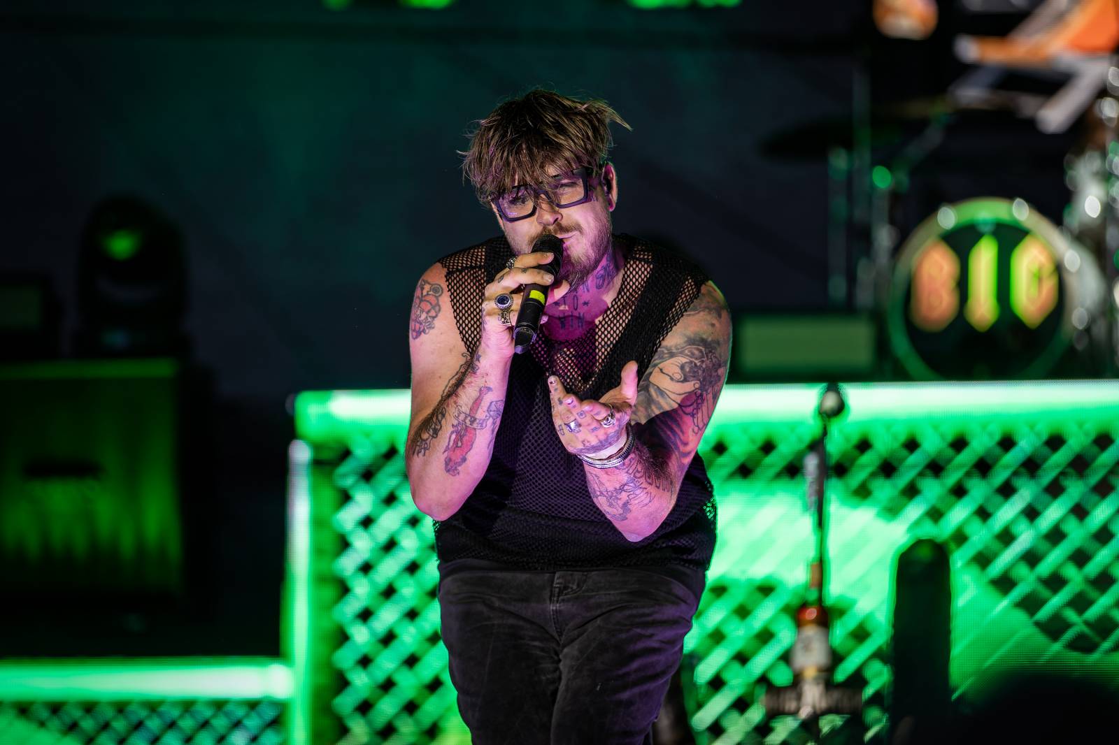 Rybičky 48 rozezpívaly Holešovice. Kuba Ryba si zatančil s fanynkami a pozval všechny na jEDEN koncert