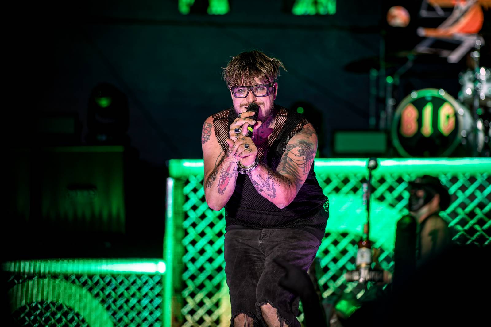Rybičky 48 rozezpívaly Holešovice. Kuba Ryba si zatančil s fanynkami a pozval všechny na jEDEN koncert