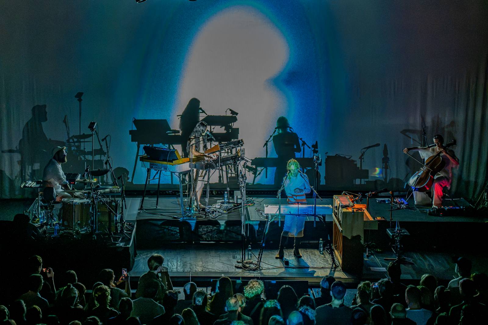 Agnes Obel je zpět na scéně. Nadchla pražskou Archu+