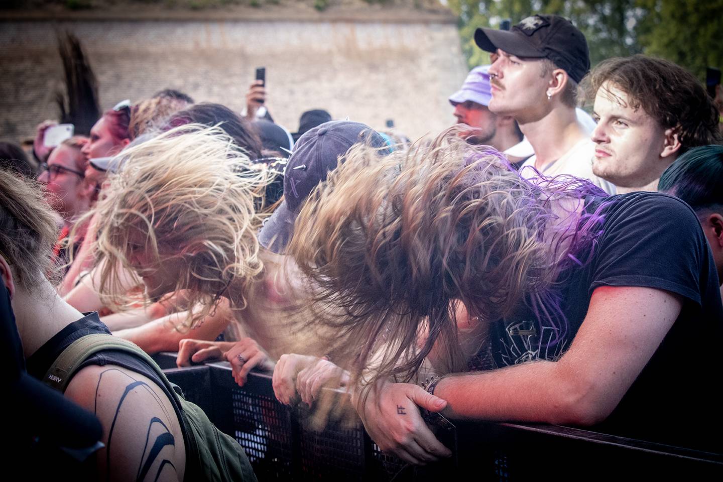 Brutal Assault, den první: Zářili Fit For An Autopsy, Amenra nebo Batushka, Guilt Trip se pokusili o největší circle pit v historii pevnosti