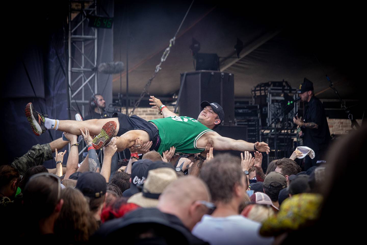 Brutal Assault, den první: Zářili Fit For An Autopsy, Amenra nebo Batushka, Guilt Trip se pokusili o největší circle pit v historii pevnosti