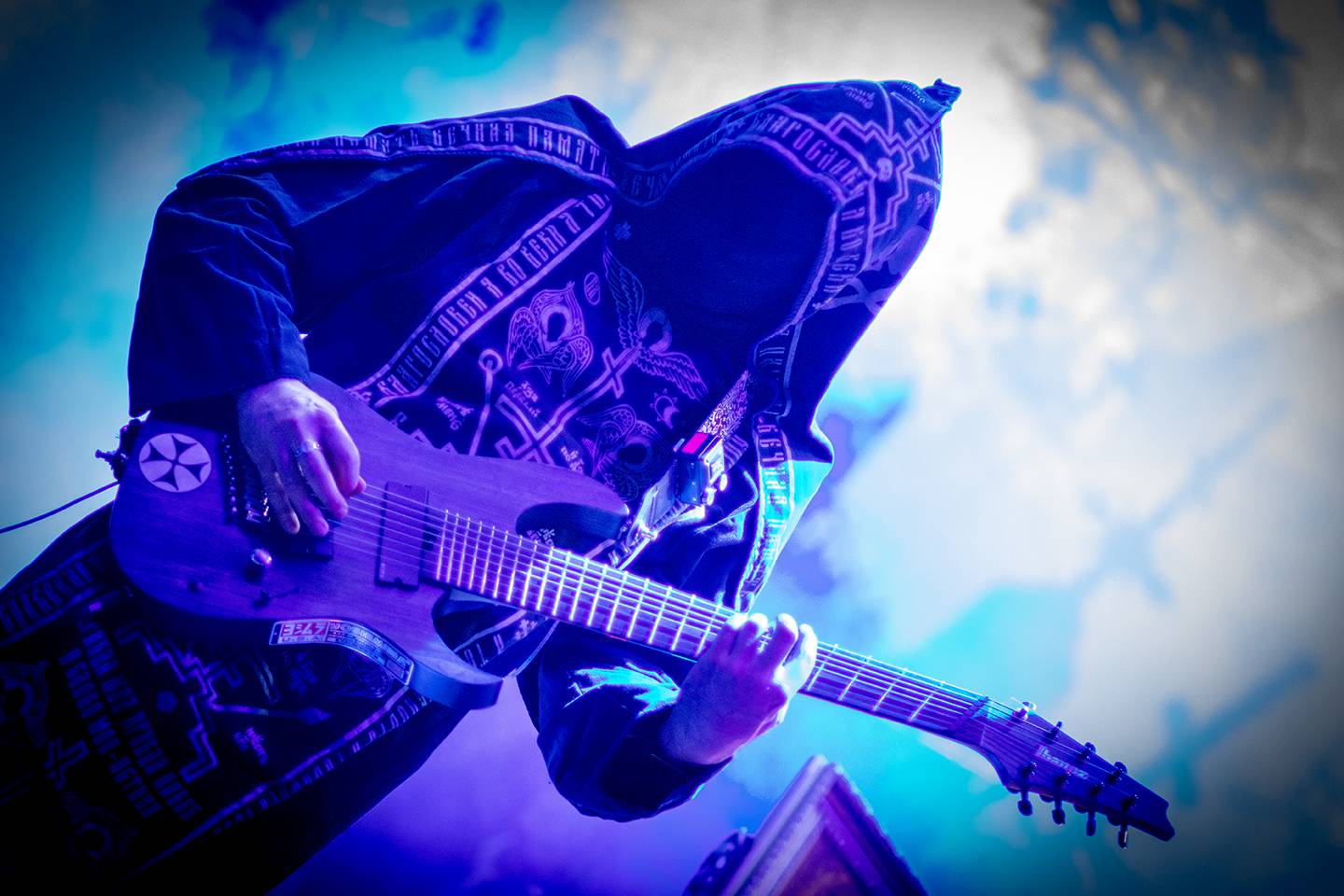 Brutal Assault, den první: Zářili Fit For An Autopsy, Amenra nebo Batushka, Guilt Trip se pokusili o největší circle pit v historii pevnosti