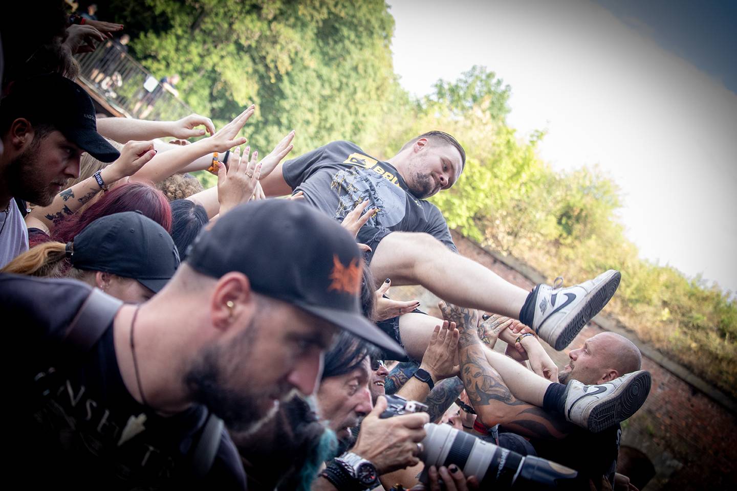 Jste na Brutal Assault? Najděte se v našem fotoreportu