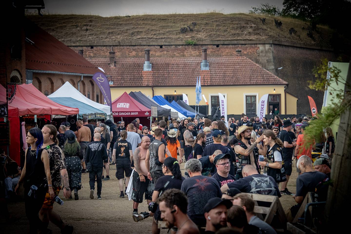 Jste na Brutal Assault? Najděte se v našem fotoreportu