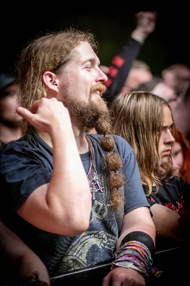 Jste na Brutal Assault? Najděte se v našem fotoreportu