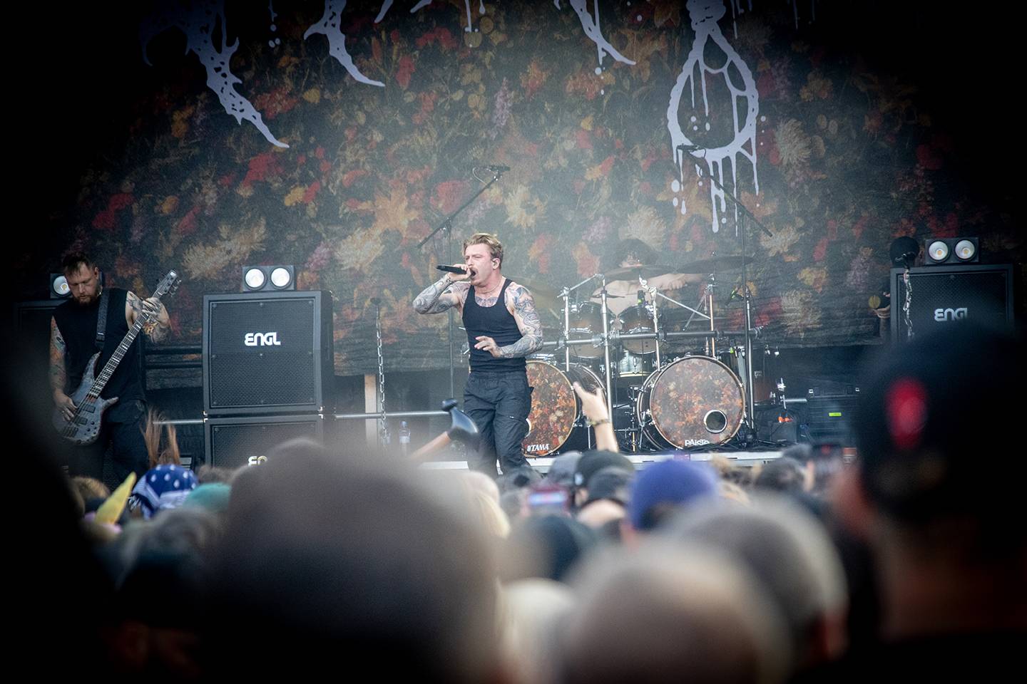 Brutal Assault, den třetí: Žánrové hranice zbourali Primus, severskou atmosféru přivezli Eivør a bavili i Misþyrming s Nergalem