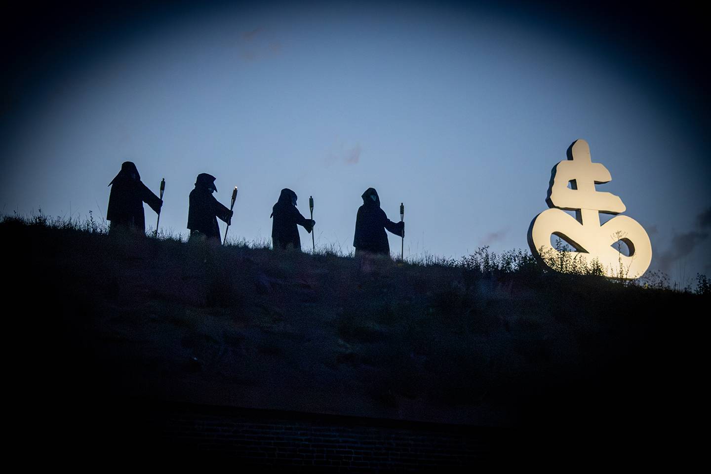 Brutal Assault, den třetí: Žánrové hranice zbourali Primus, severskou atmosféru přivezli Eivør a bavili i Misþyrming s Nergalem